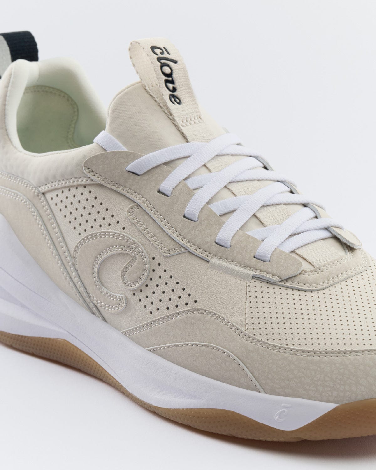 CloveStrada-Sand-White-Gum05copy