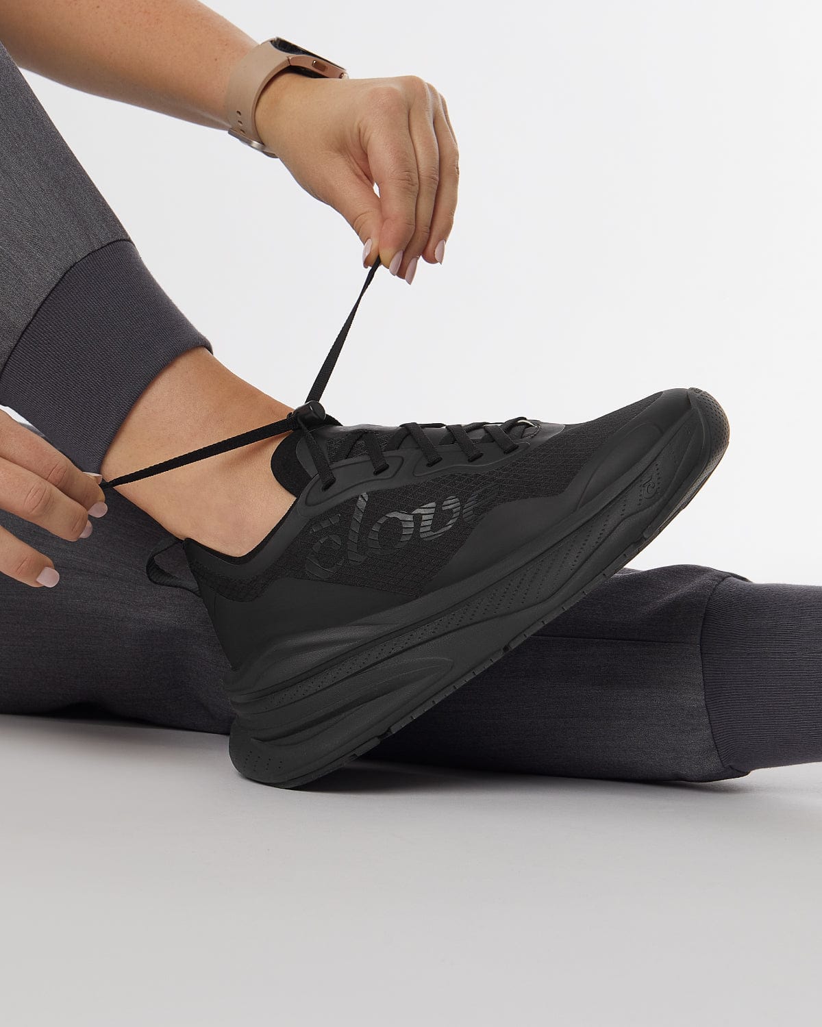 alto-all-black-option-5