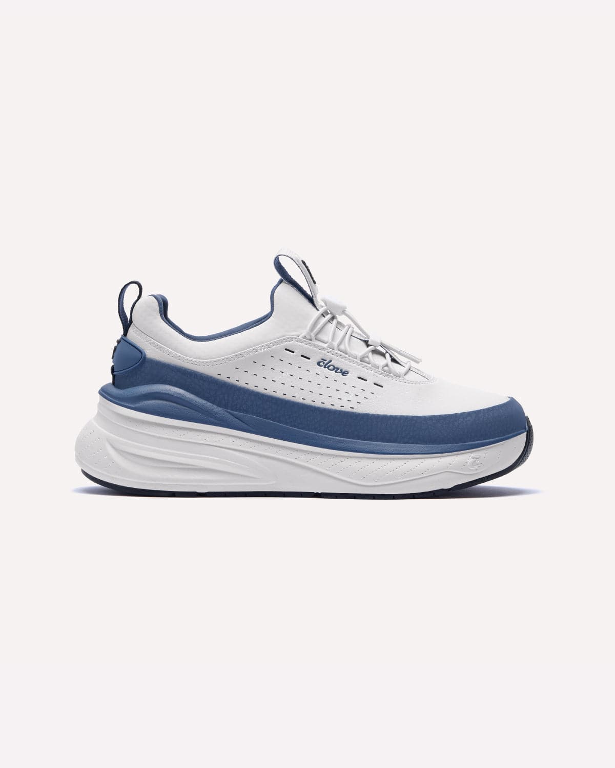 forte-2-white-navy-1-desktop