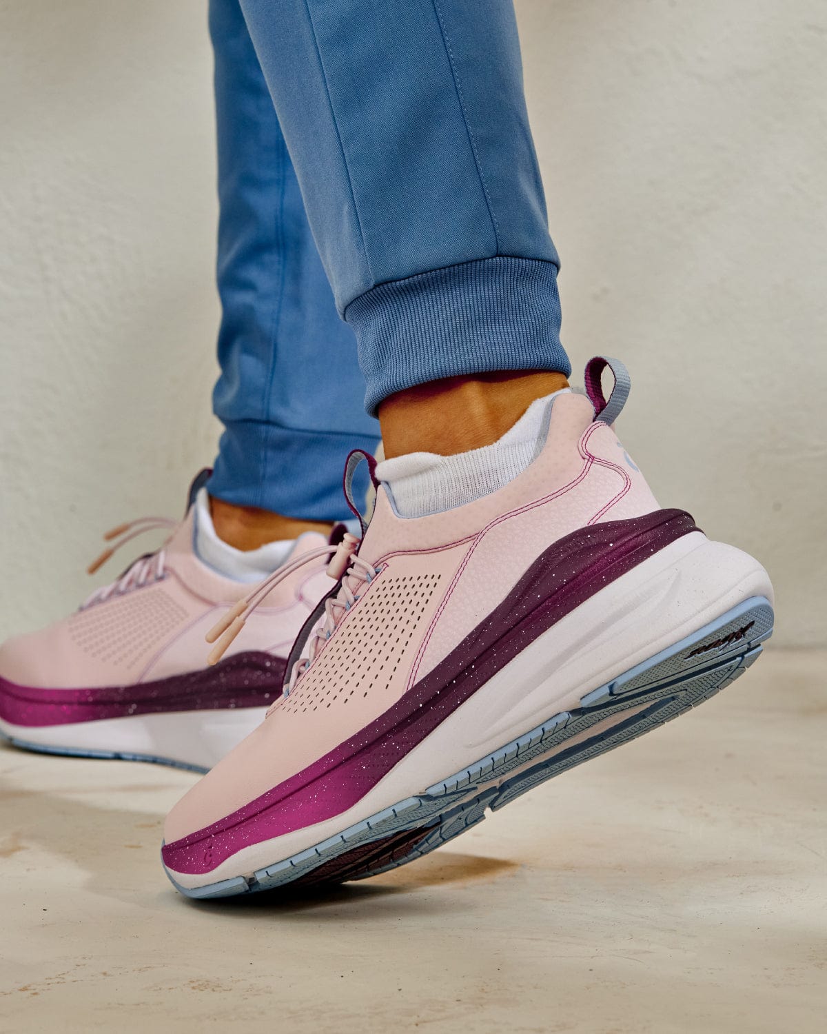 forte-light-pink-plum-sky-7-1