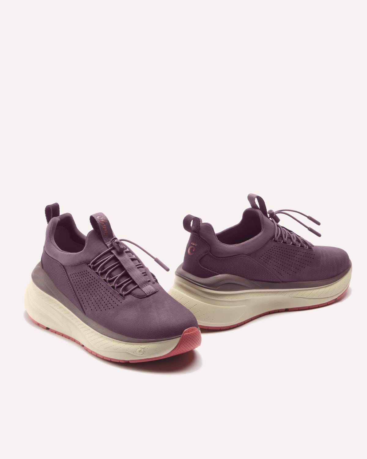 forte-plum-tan-redwood-6_c62f03fa-b11e-4998-b8b1-f6585ff8ba8d