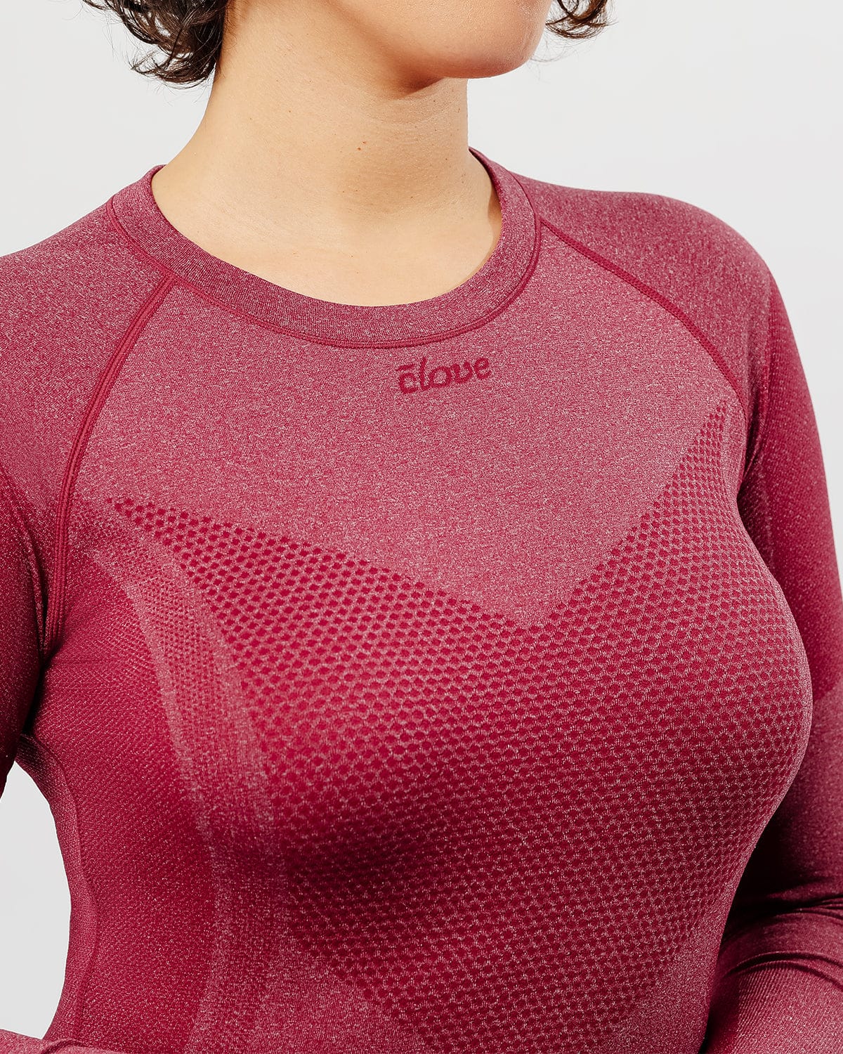 maroon-underscrub-5