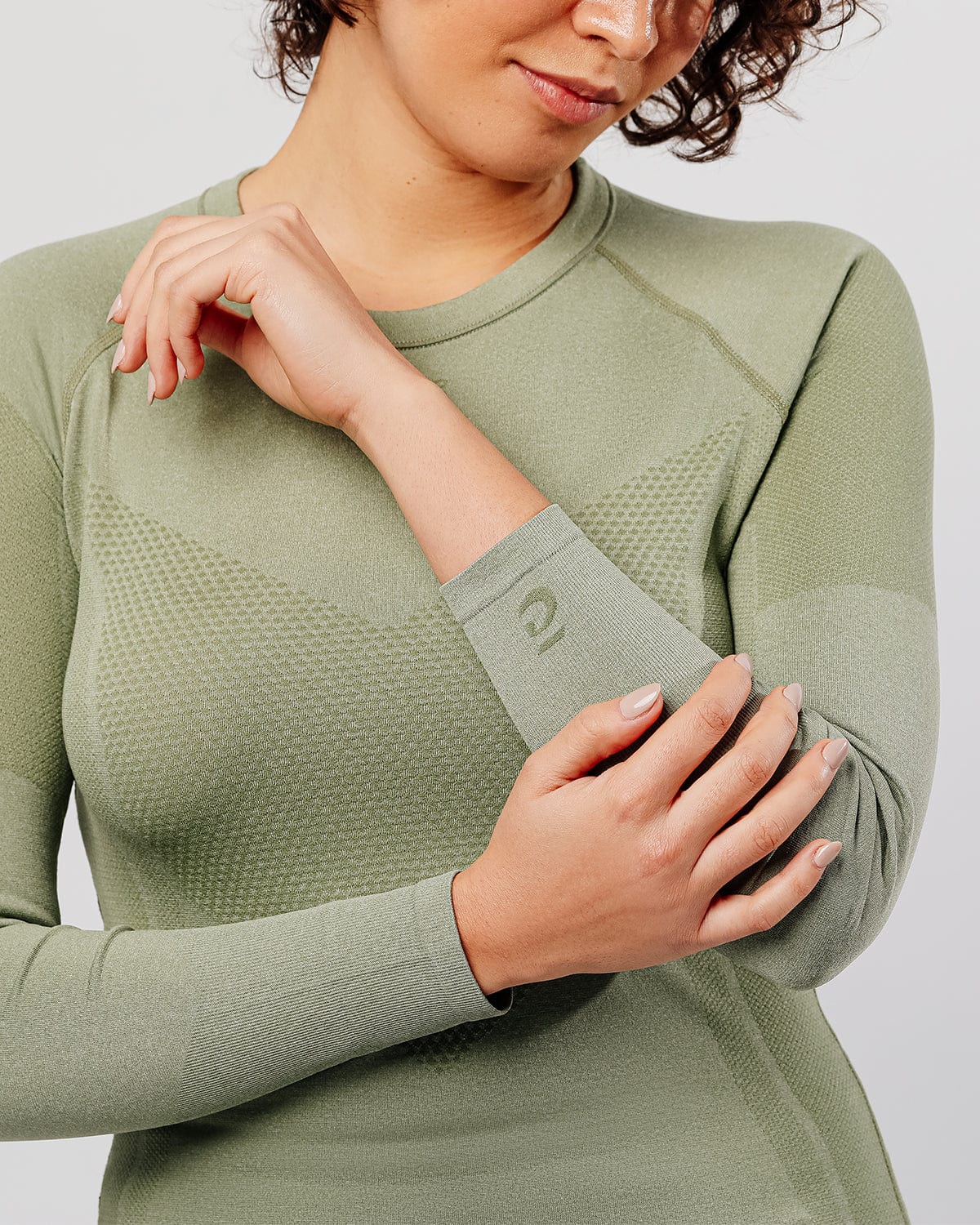 olive-green-underscrub-3