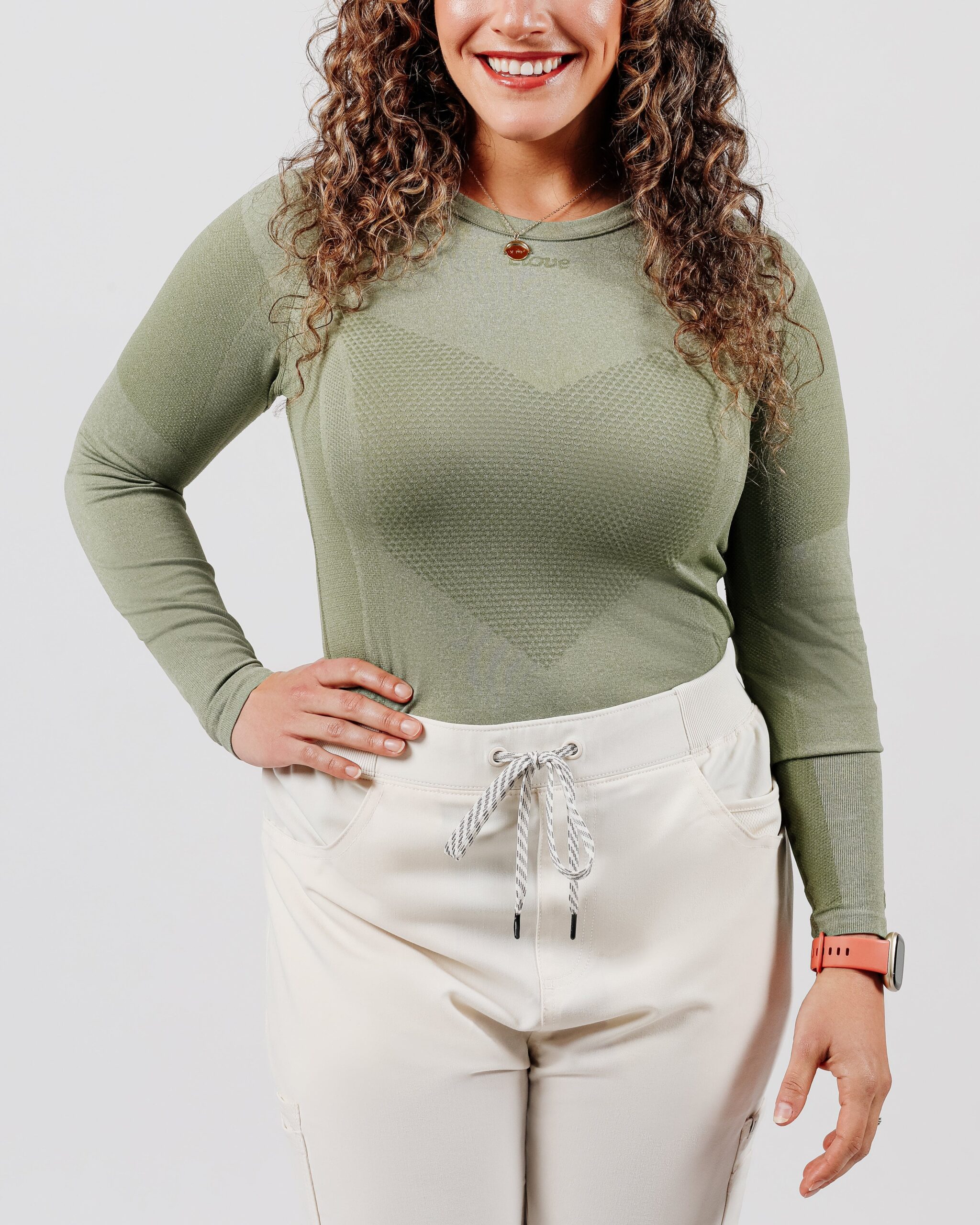 olive-green-underscrub-4