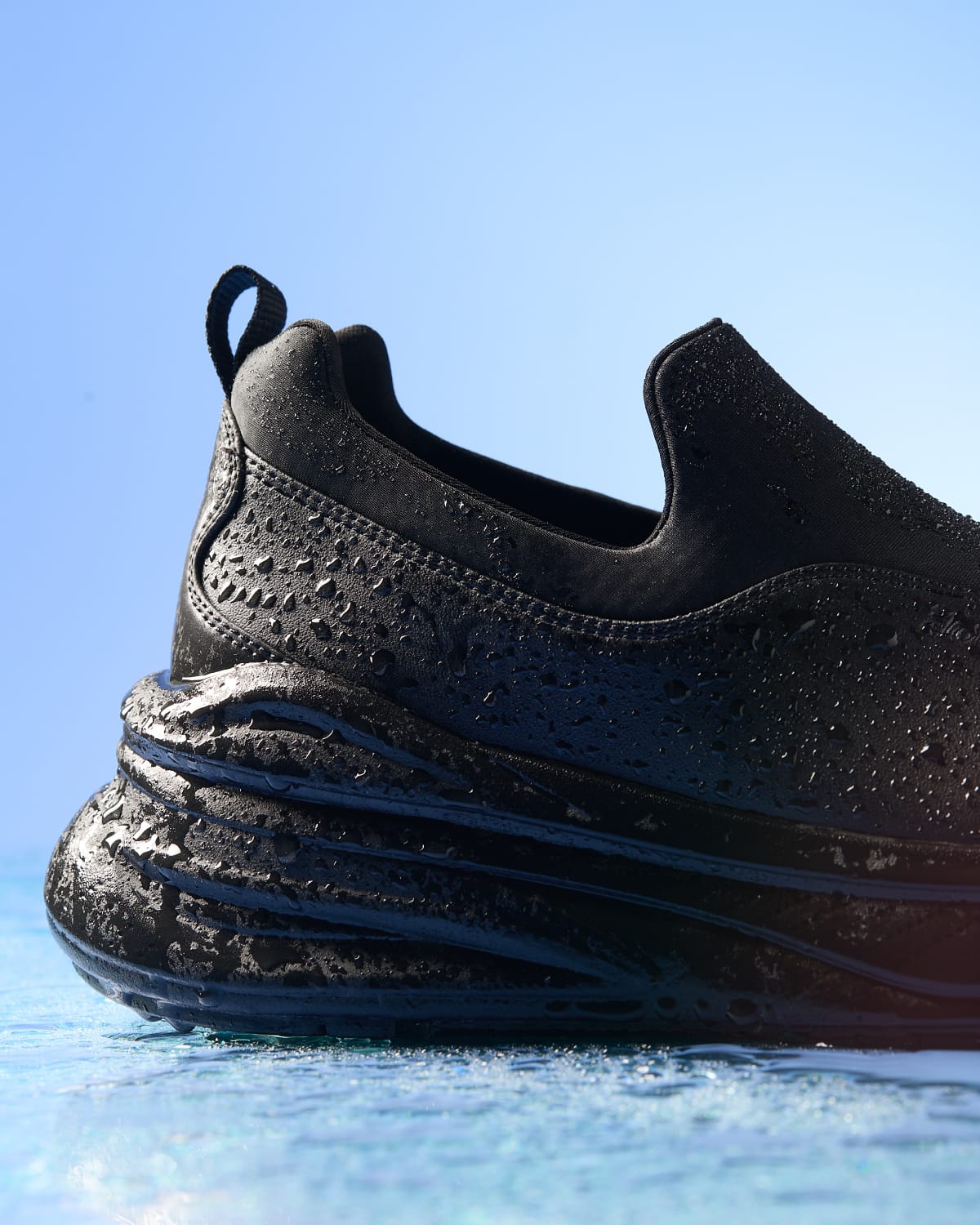 ona-all-black-option-6-1