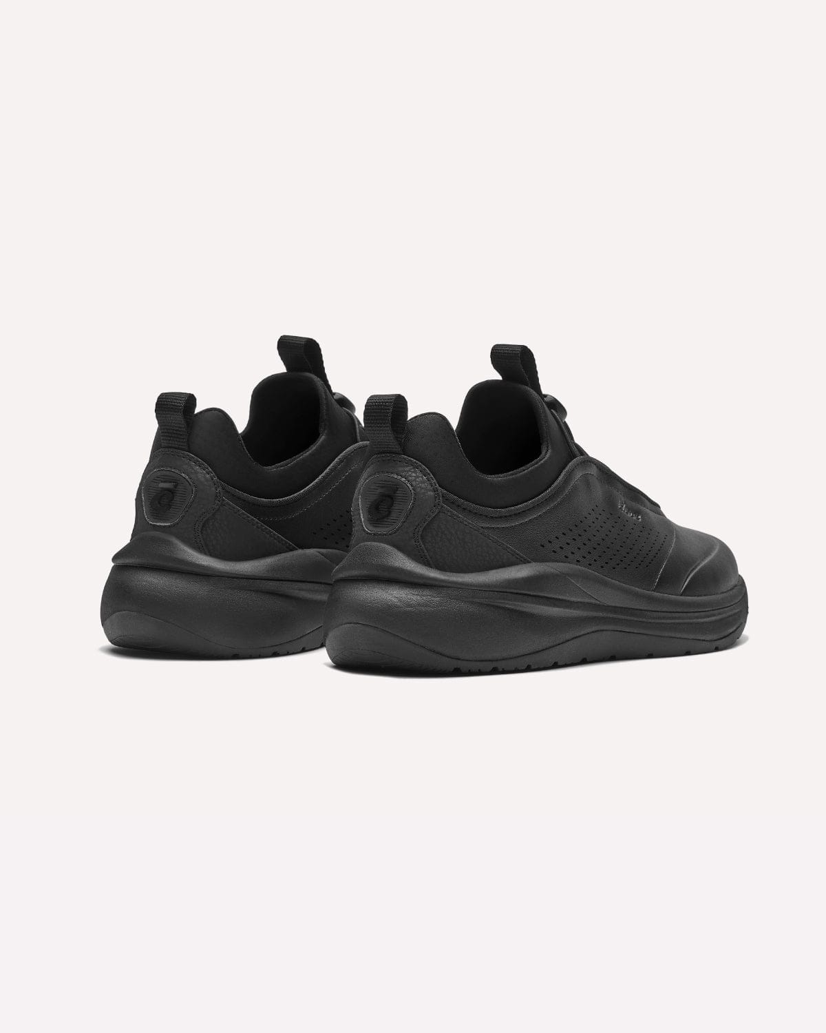 prima-all-black-option-3