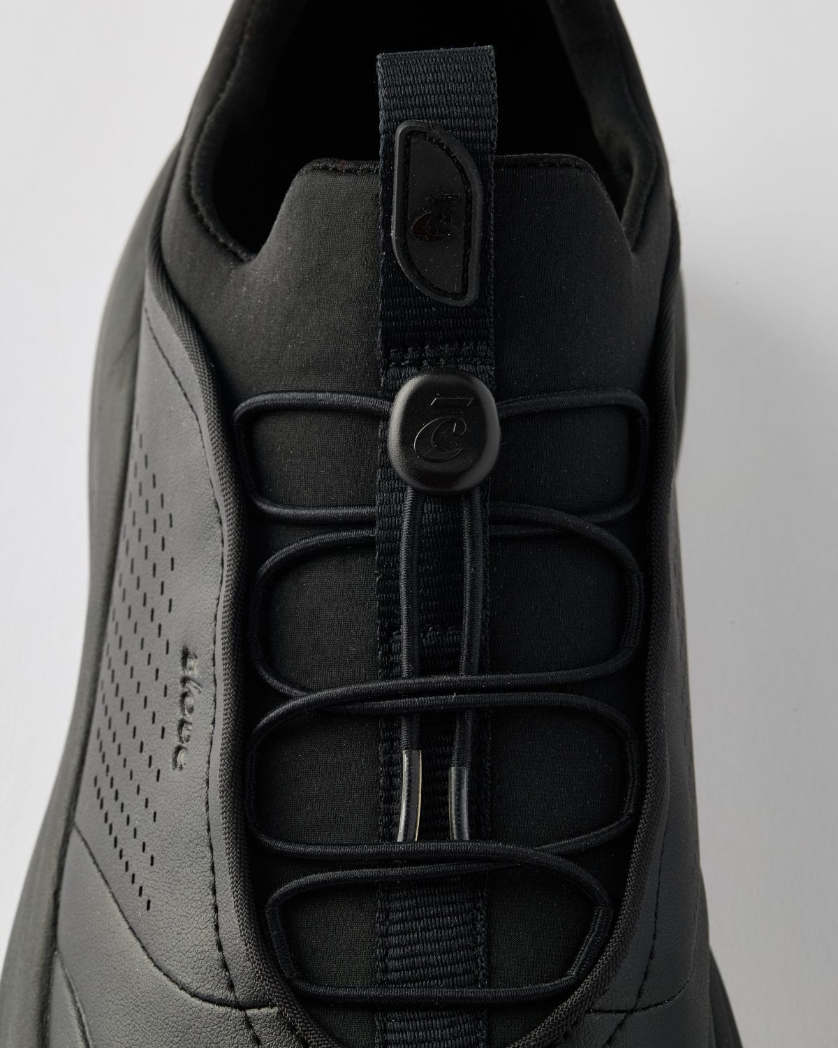 prima-all-black-option-6