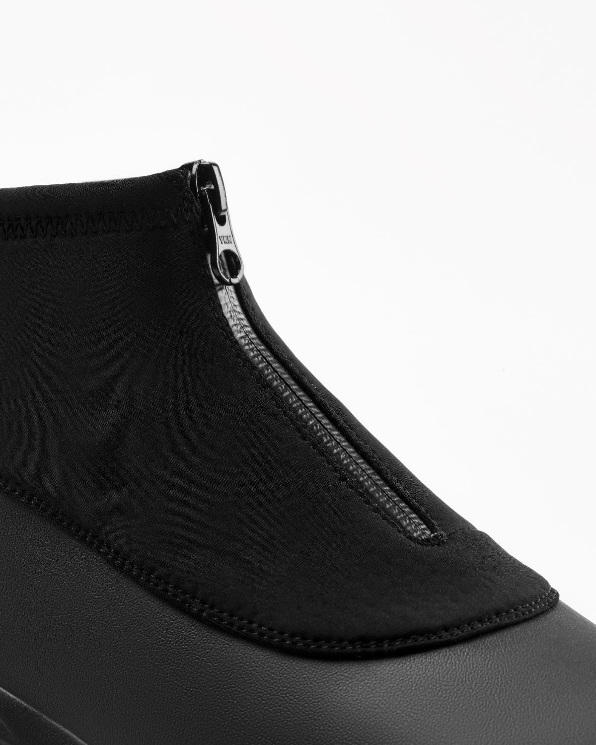 superboot-black-5_1-1