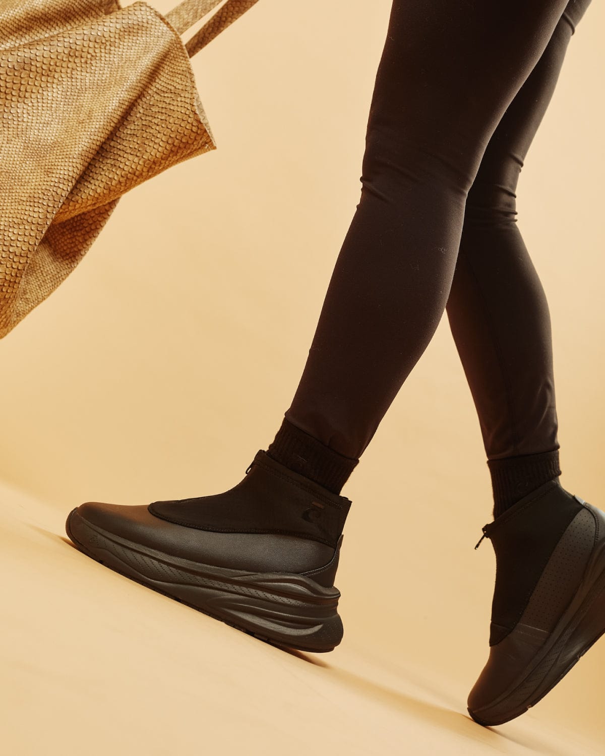 superboot-black-8_1