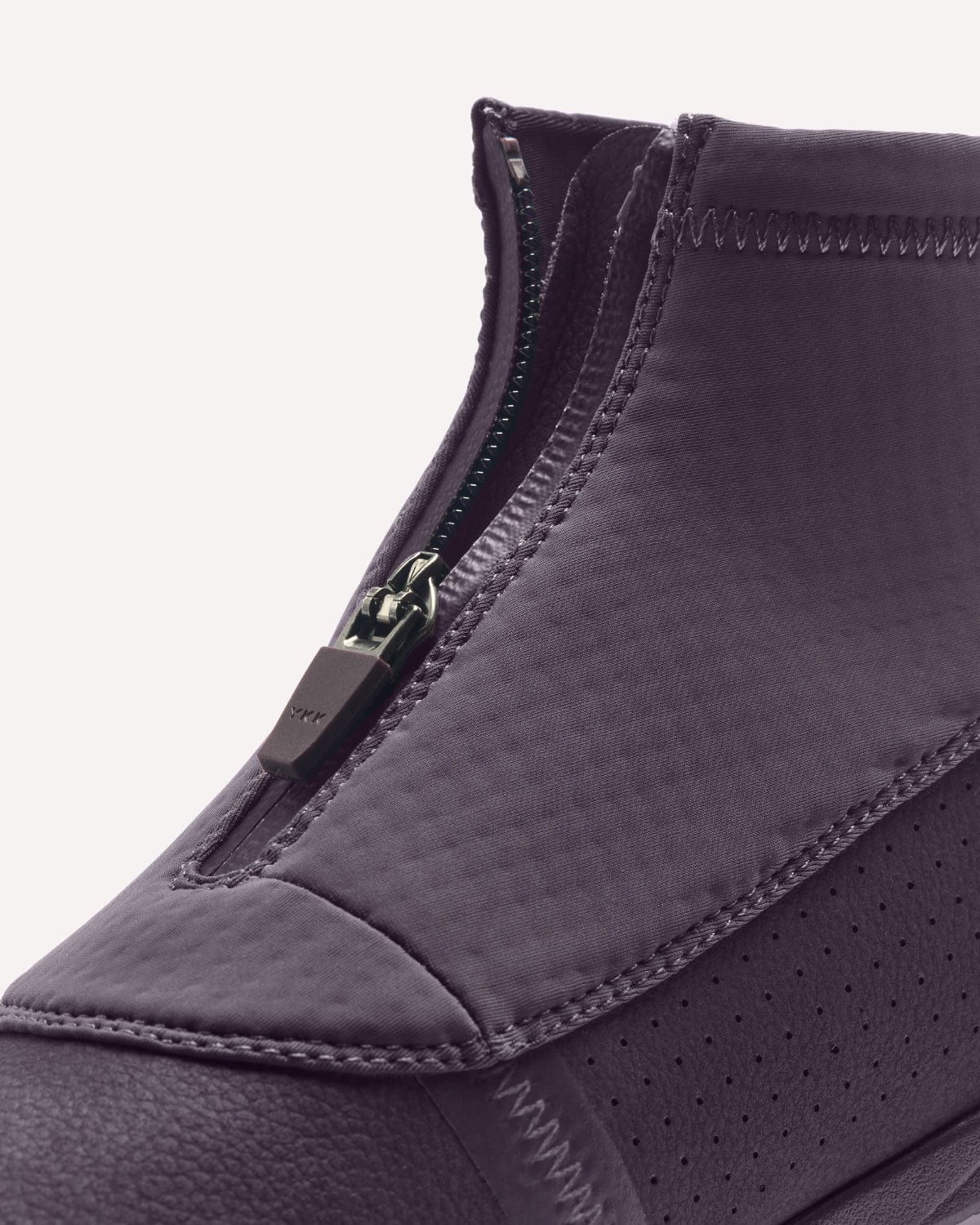 superboot-plum-crystal-grey-6_308995f2-161e-4946-bb5a-955d945e4d6d